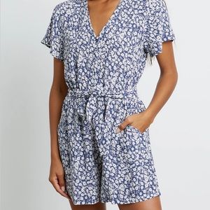 Rails Brand new size xs runs slightly large, website retail $188 plus tax